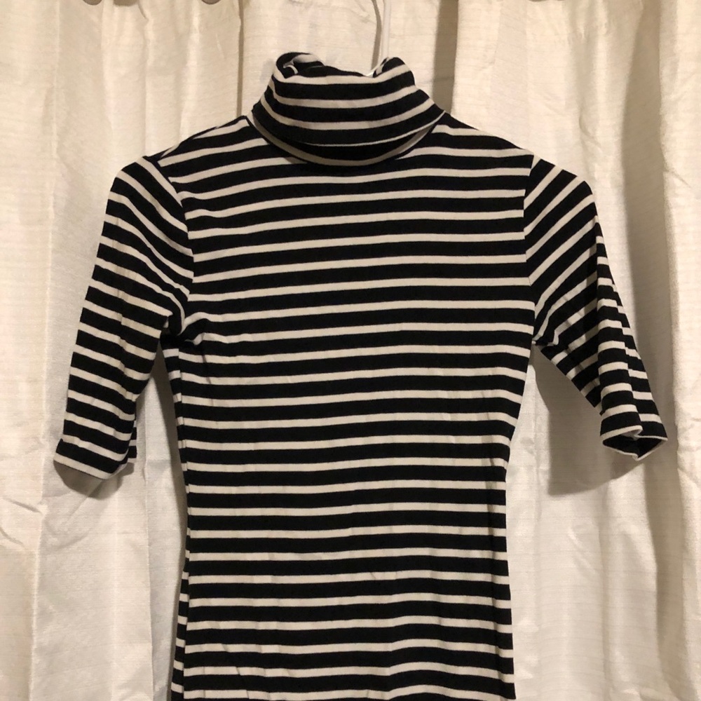 Black and White turtleneck